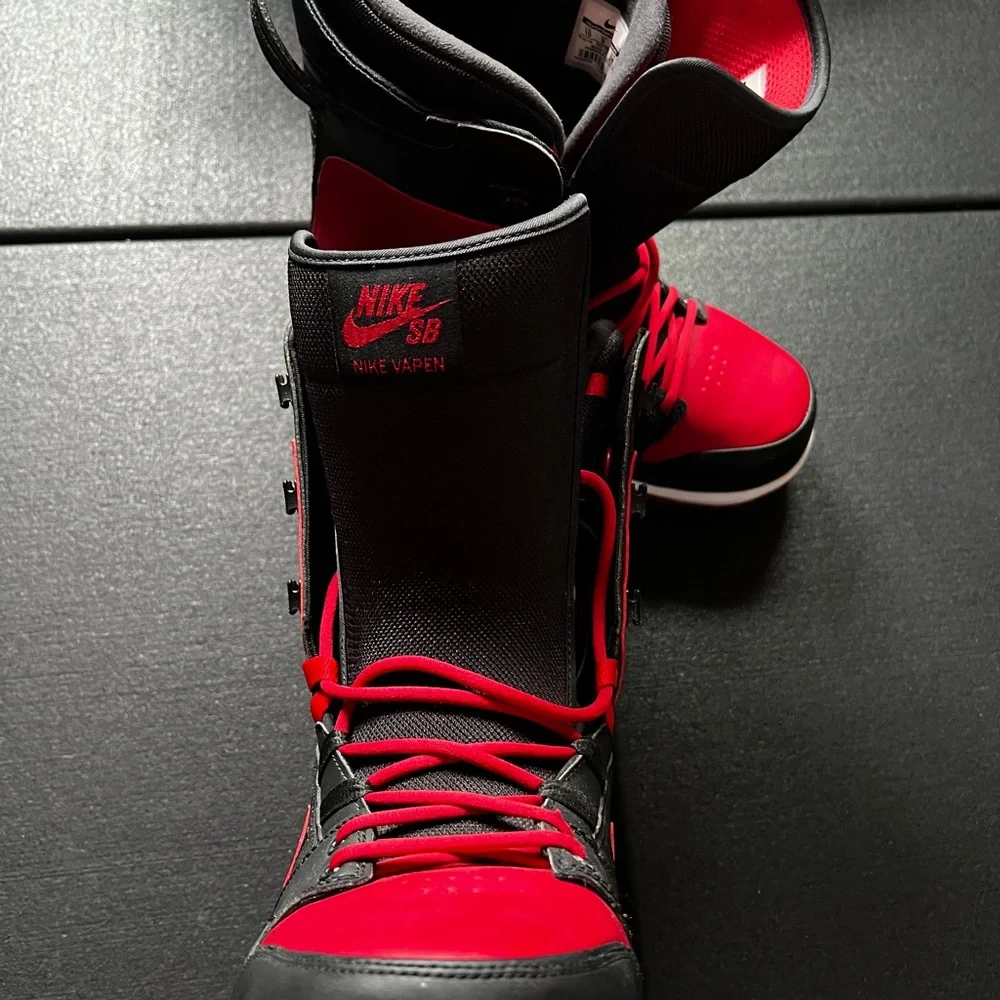Nike SB Vapen Bred Snowboard Boots (Rare!)